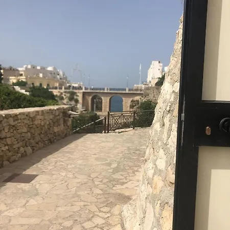 Gæstehus Petali Rosa - Dimora Mare Polignano a Mare