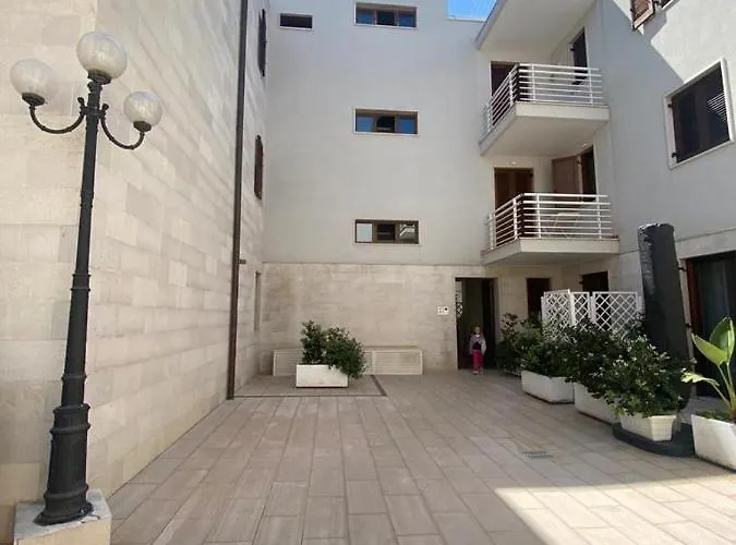 Gæstehus Petali Rosa - Dimora Mare 3*